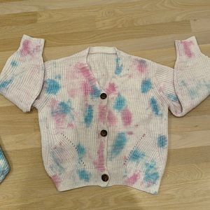 Hand made! Tie dye sweater.